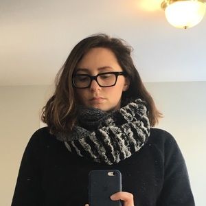 Anthropologie infinity scarf